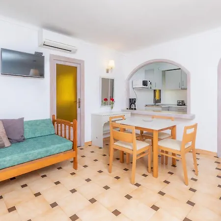 Apartamento Rosa Mar 8 Apartment