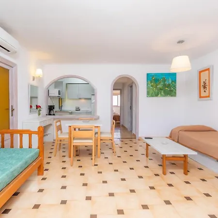 Apartamento Rosa Mar 8 *